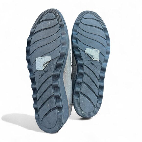 Clarks Collection Womens Gray Metallic Loafers Size 8 With Cushioned Insoles & R - Picture 6 of 6